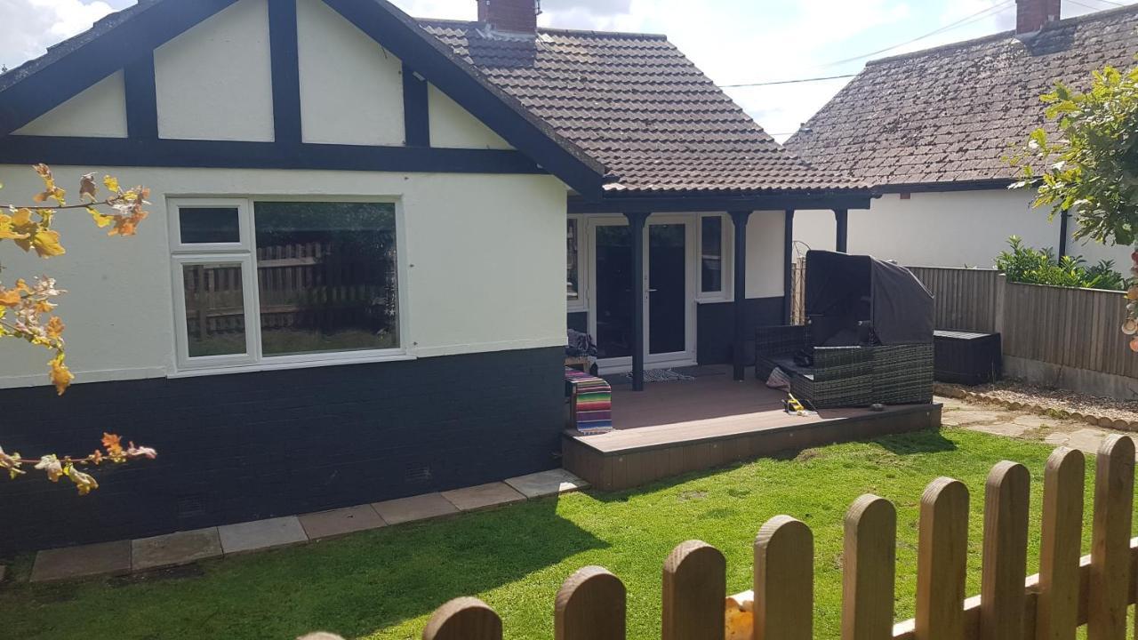Detached Yards From The Сasa de vacaciones